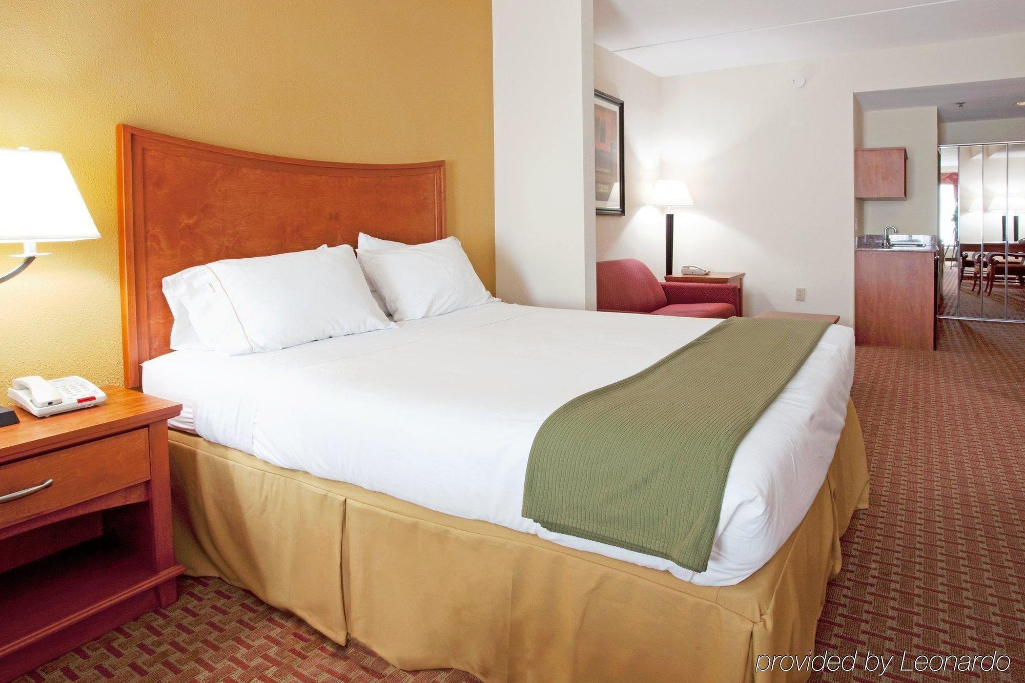 Holiday Inn Express Hotel & Suites Jacksonville North-Fernandina By Ihg Yulee Zimmer foto