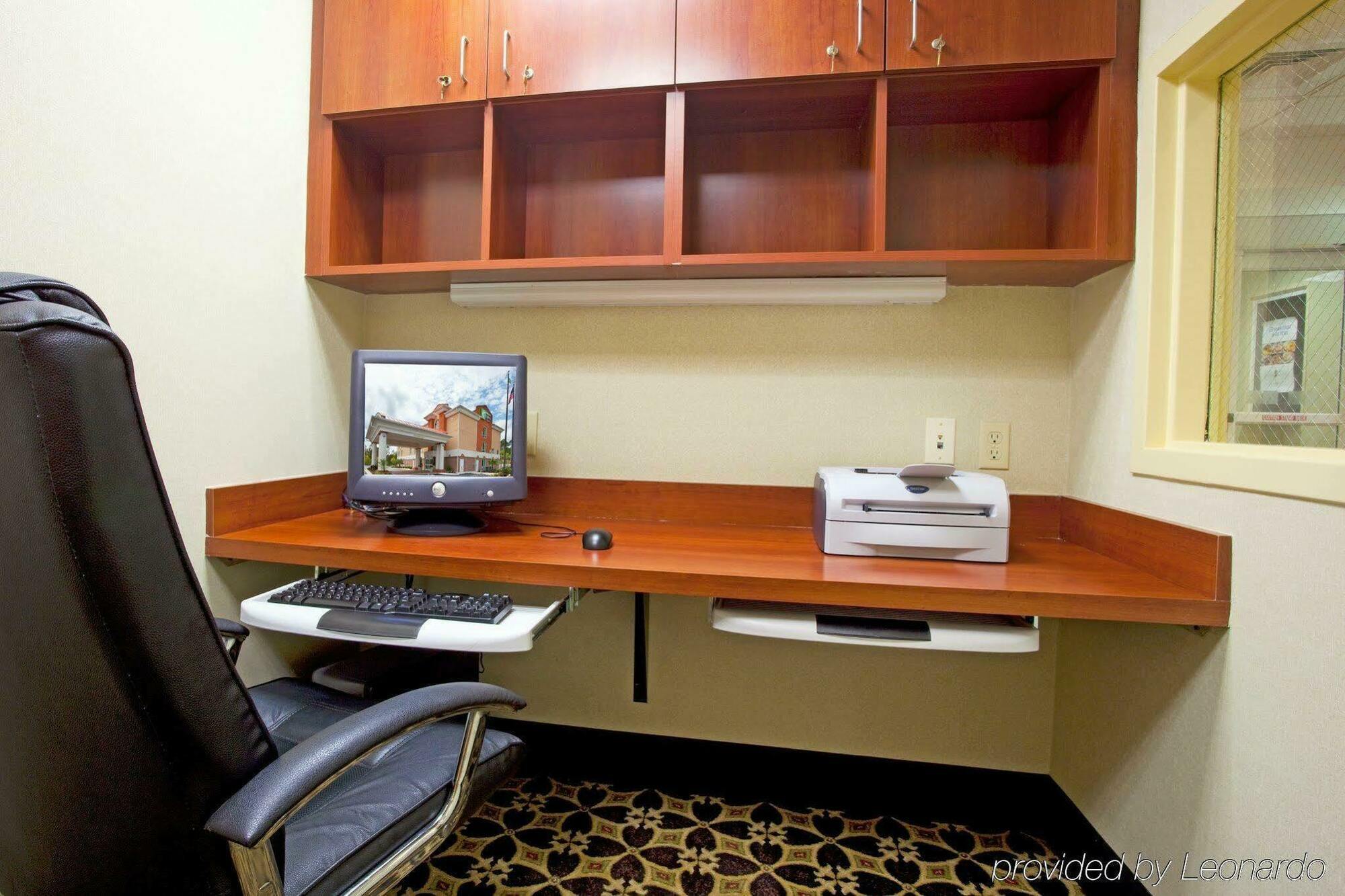 Holiday Inn Express Hotel & Suites Jacksonville North-Fernandina By Ihg Yulee Exterior foto